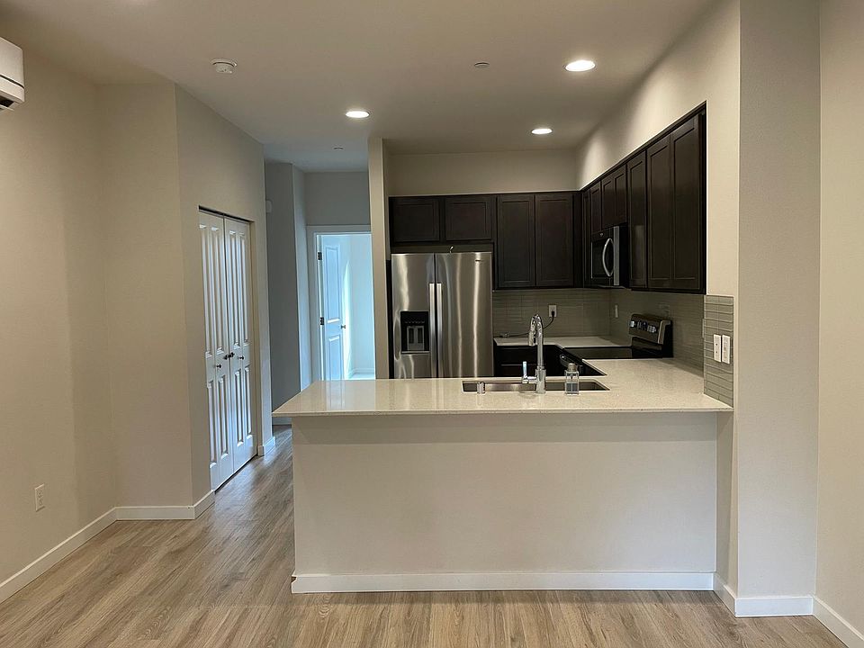kitchen with all appliances