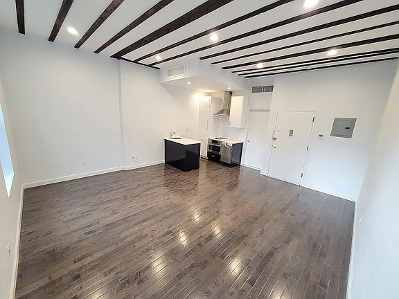 4th image of 551 W 161st St #4F