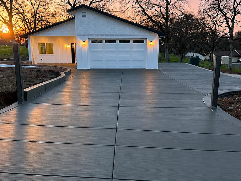 26142 Table Meadow Rd — Photo 1