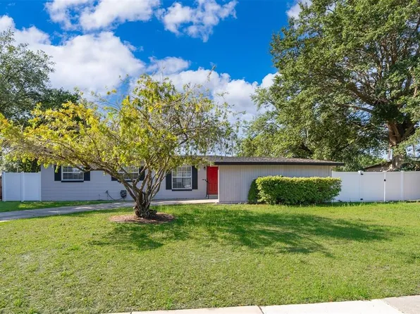8357 CRISTOBAL CIRCLE, ORLANDO, FL 32825