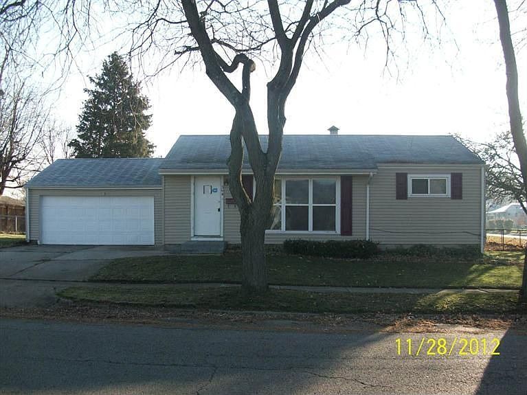 1st image of 394 Lawver Ln