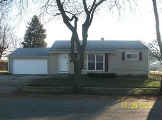 394 Lawver Ln, Dayton, OH