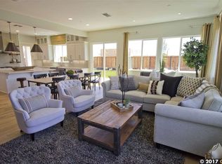 1948 Muirwood Loop, Brentwood, CA