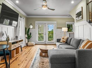 280 Pirates Landing Dr, Carrabelle, FL 32322