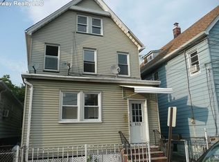 853 Martin St, Elizabeth, NJ 07201