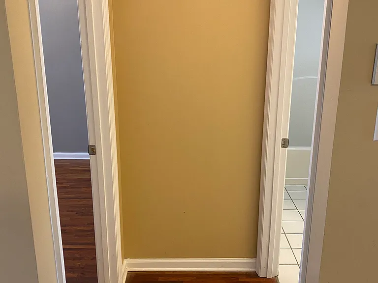 1201 Laurel Ave #305 — Photo 3