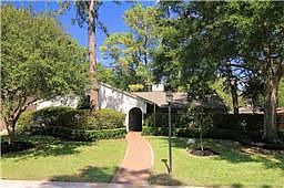 1st image of 10210 Holly Springs Dr