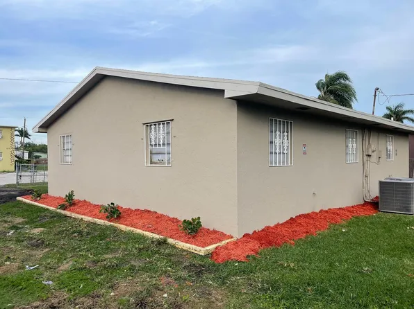 430 N Cocoanut Road, Pahokee, FL 33476