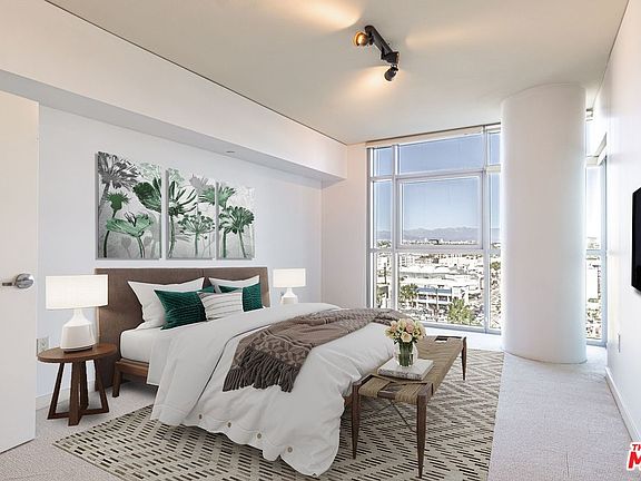 4th image of 13650 Marina Pointe Dr Unit 1108