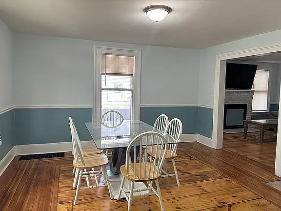 56 Walnut St — Photo 6
