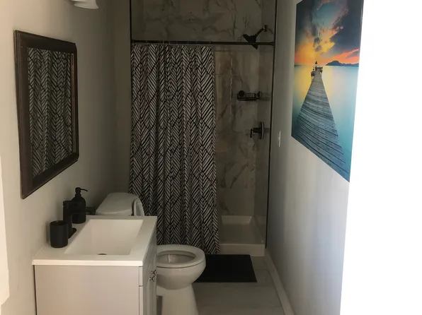 (undisclosed Address), Cleveland, OH 44102