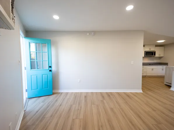 1915 W Las Palmas Cir #2, Orange, CA 92868