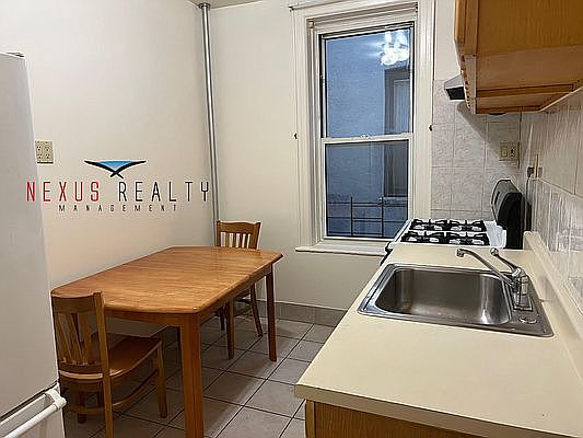 3rd image of 24-48 27th St #2F