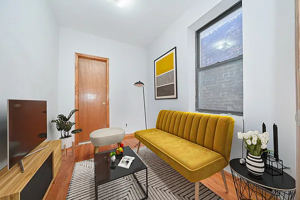 Rented by Living New York | media 7