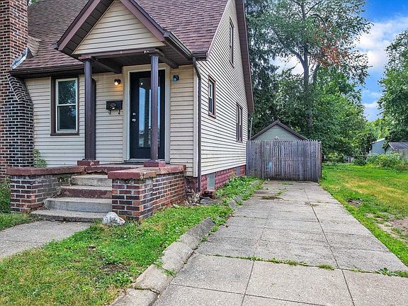 5th image of 213 S Oakley Ave