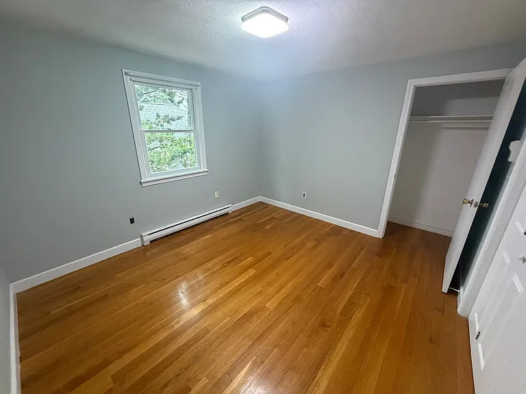 90 Sylvia St #2 — Photo 9