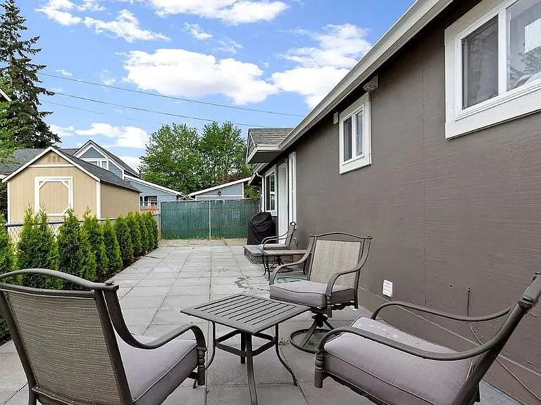 602 Cedar Ave #D — Photo 1