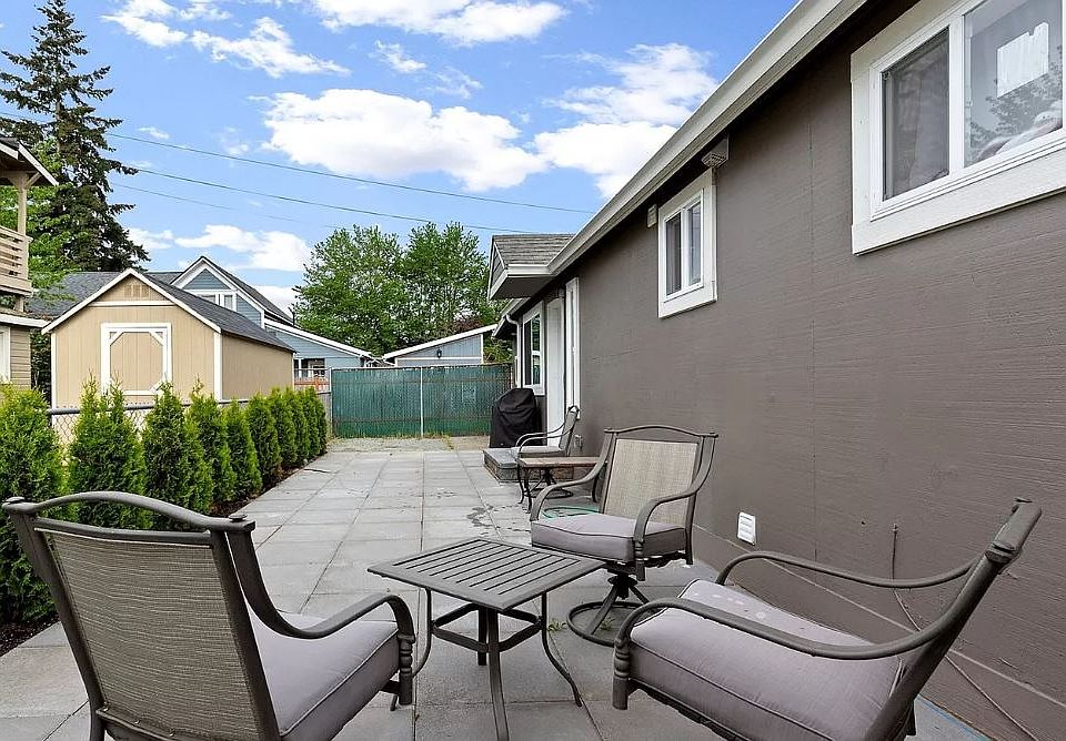 1st image of 601 Cedar Ave #D
