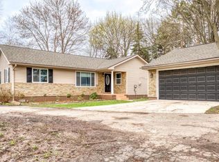 850 S Haggerty Rd, Canton, MI 48188