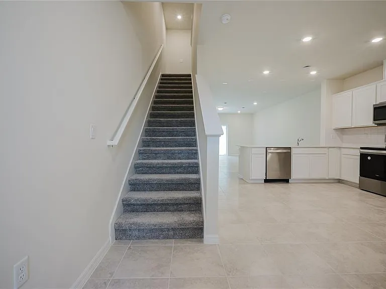 3239 Canyon Bay Point — Photo 14