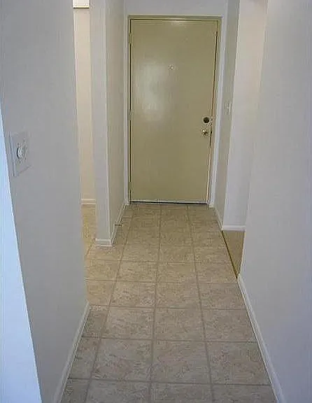7820 Camino Real #J-215 — Photo 2
