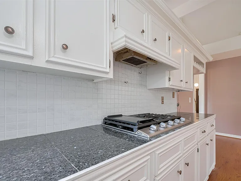 1103 Cheyenne Meadows Dr — Photo 22