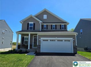 1174 Woodmont Ln N, Catasauqua Bor, PA 18032