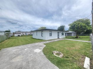 22045 SW 114th Ave, Miami, FL 33170