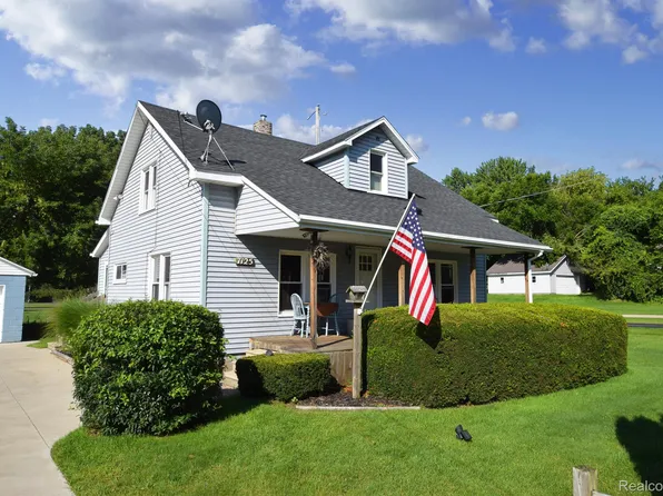 7125 Russell St, Genesee, MI 48437