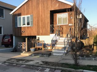 6 Curley St, Long Beach, NY 11561