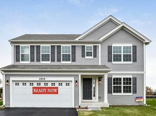 1505 Hearthstone Ln, North Aurora, IL 60542