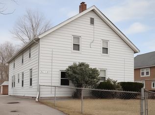 16 Douglas St #14, West Warwick, RI 02893