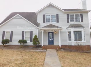 5101 Mountain Ash Ct, Greensboro, NC 27410