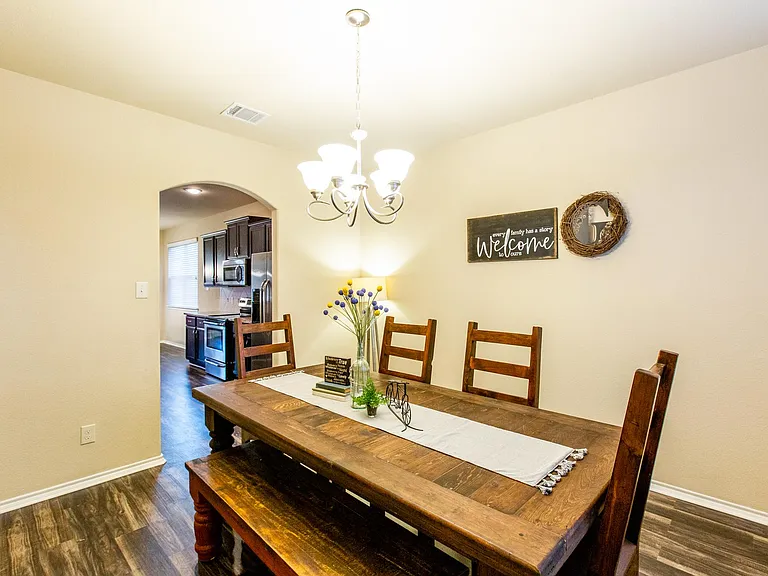 1324 Red River Dr — Photo 7