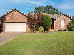 3 Patton Dr, Maumelle, AR 72113