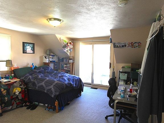 3rd image of 41 Ashford St APT 5