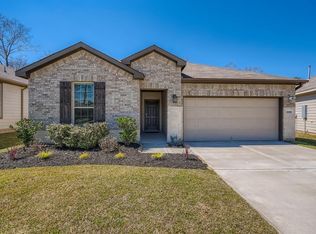 2340 N Amber Ruse Ct, Conroe, TX 77304