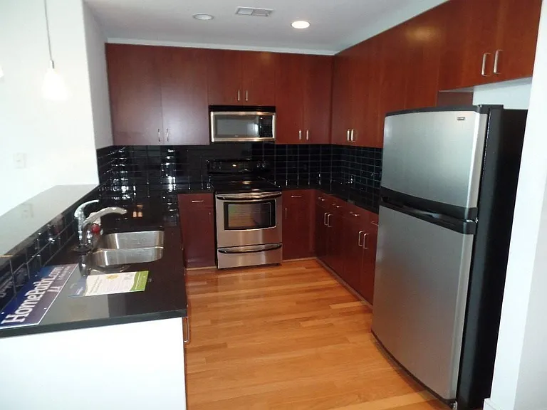 950 W Peachtree St NW #1514 — Photo 5