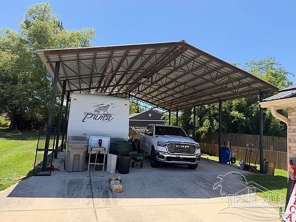 5th image of 305 Shiloh Dr