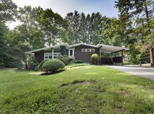 161 Beethoven Ave, Newton, MA 02468