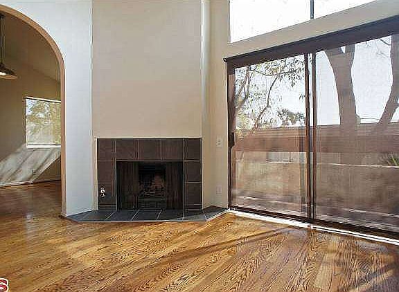 4th image of 1979 Grace Ave APT 7