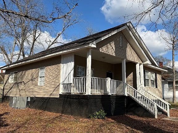 2nd image of 40 Edgewood Ave