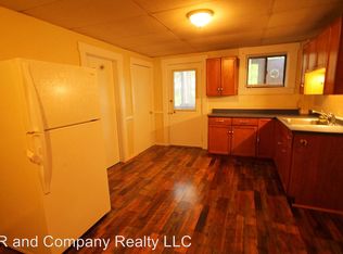 24 Parker St APT 5, Ware, MA 01082