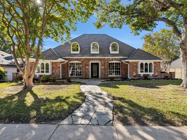 9608 Vista Oaks Dr, Dallas, TX 75243
