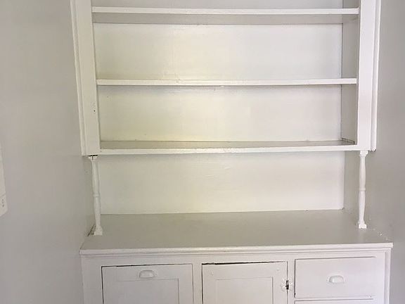 3rd image of 908 Park Ave APT 4