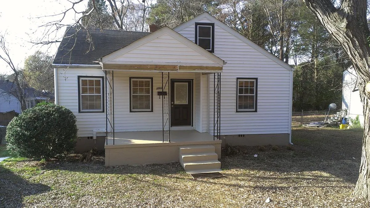 1003 N State Street — Photo 1