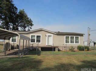 711 England Ave, England, AR 72046