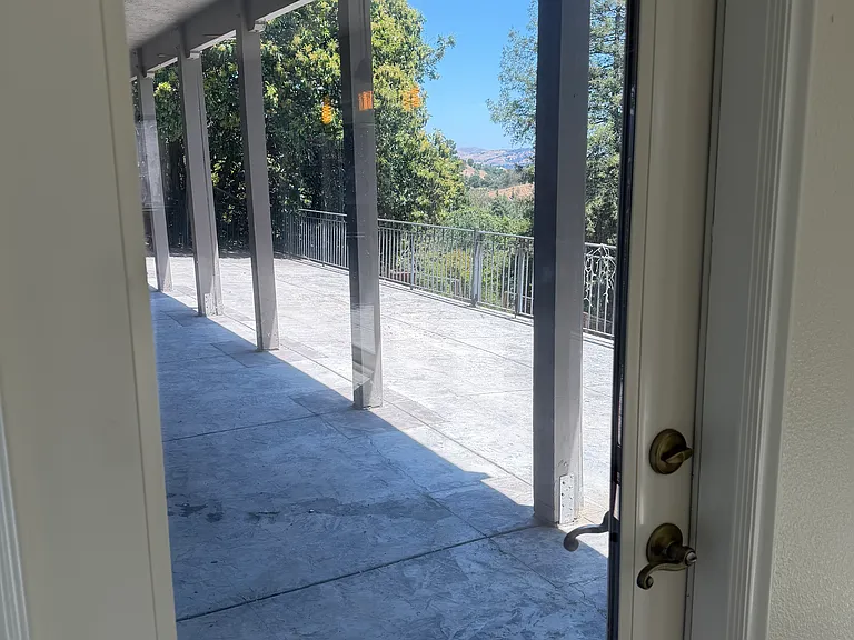 1320 El Curtola Blvd #A — Photo 16