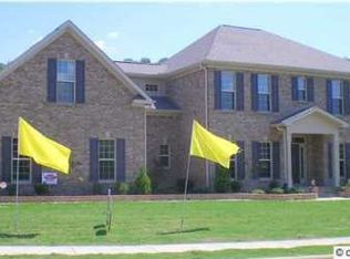 7049 Jacks Creek Ln SE, Owens Cross Roads, AL 35763