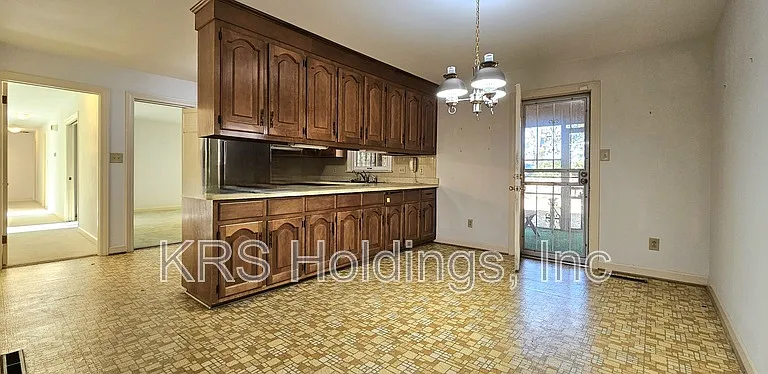 1029 Dulcie Ave — Photo 14